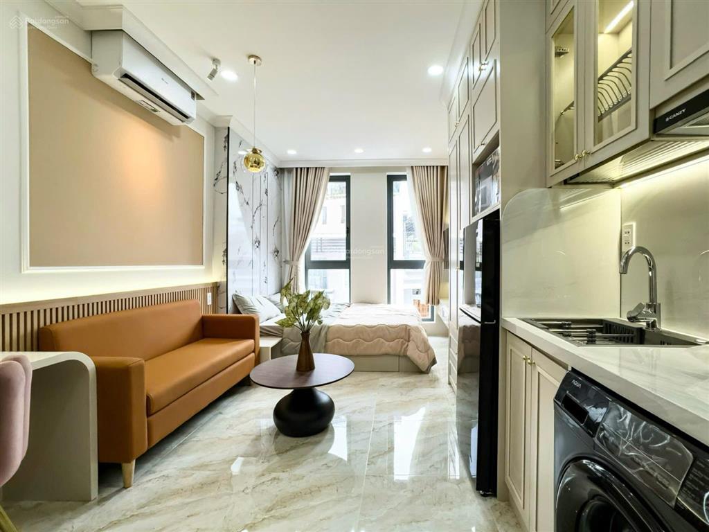 Cho thuê căn hộ cao cấp quận 10  full nội thất, ngay trung tâm gần vạn hạnh mall