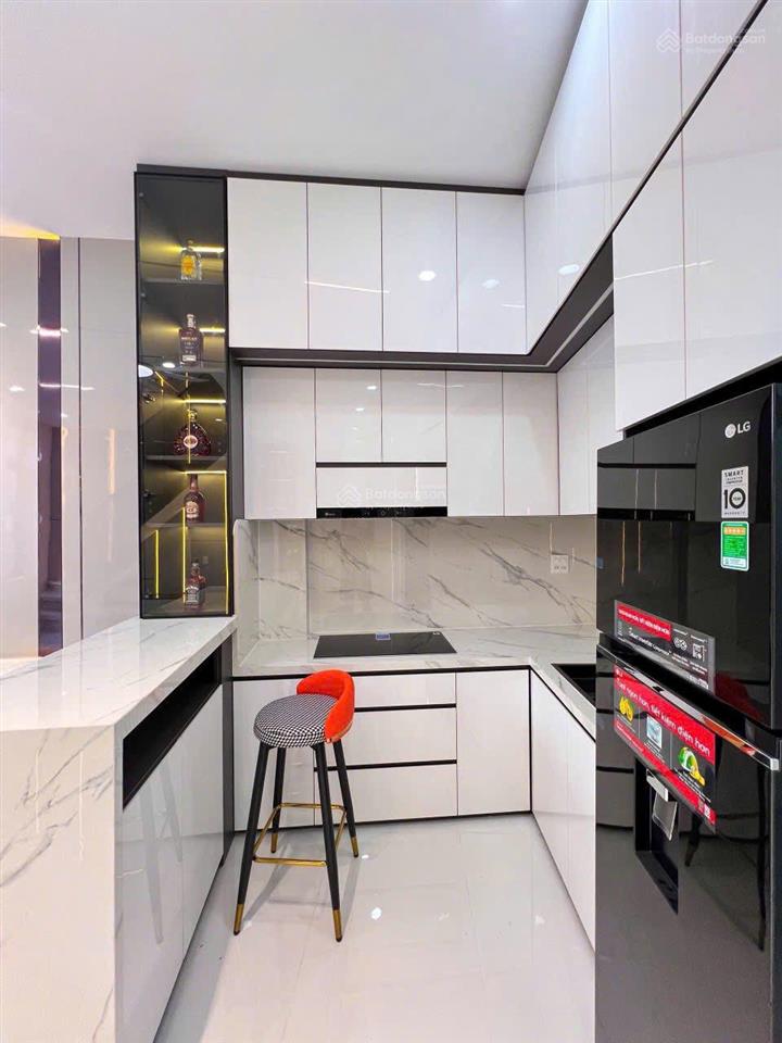 Hạ giá 200 triệu bán gấp nhà hẻm 160 tầm vu