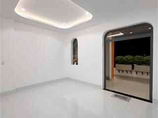 Hạ giá mạnh có trả là có bán nhà 3 tầng đường d4 khu hồng loan