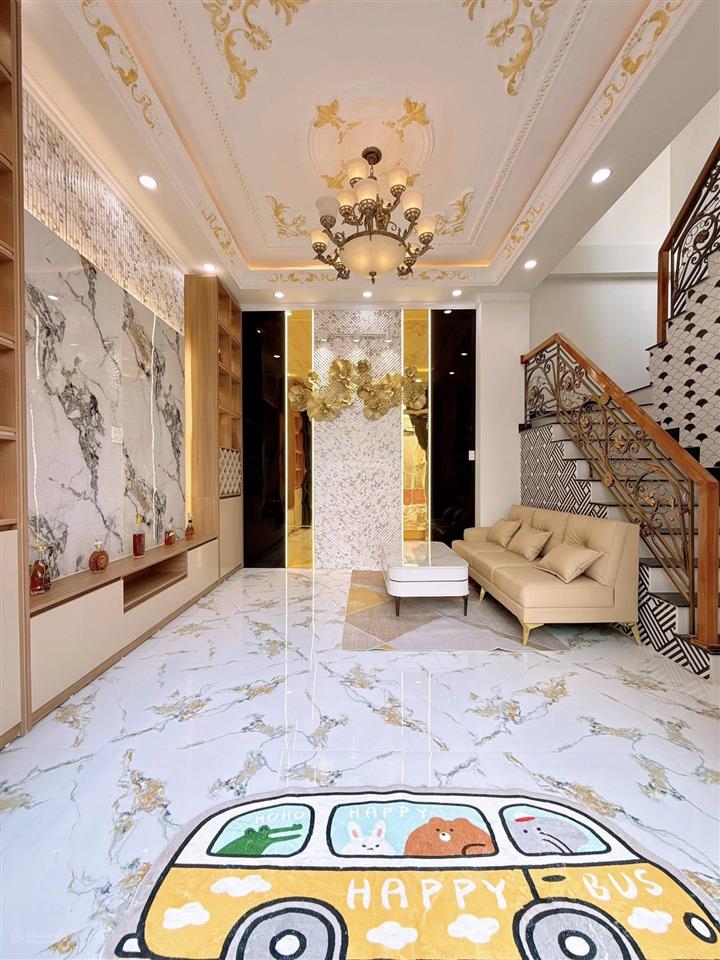 Bán nhà 3 tầng full nội thất hẻm 34 nguyễn văn cừ