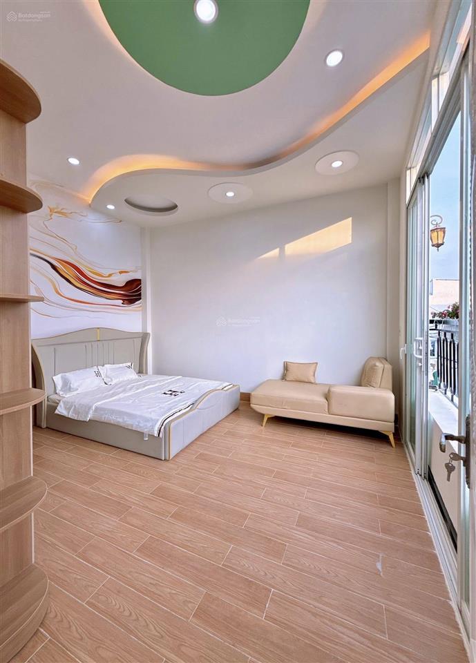 Bán nhà 3 tầng full nội thất hẻm 34 nguyễn văn cừ