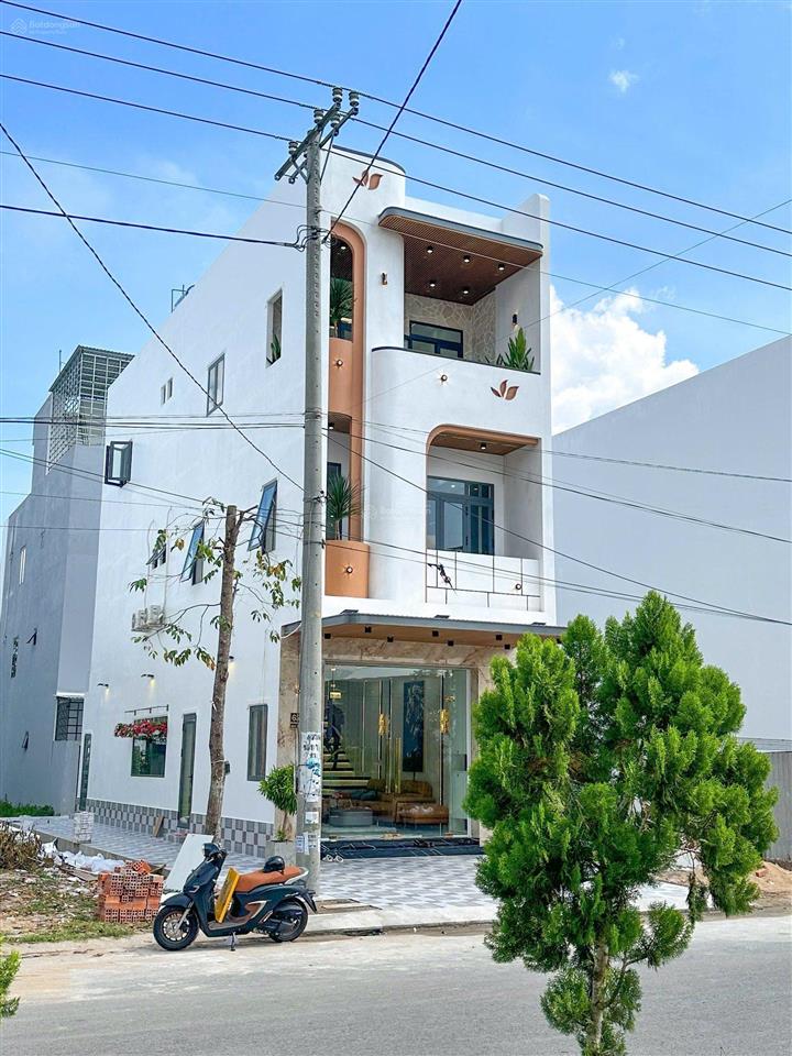 Nắm chủ bán nhà 3 tầng đường d1 khu hồng loan 6a