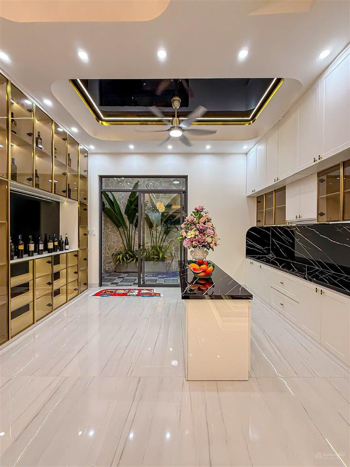 Nắm chủ bán nhà 3 tầng đường d1 khu hồng loan 6a