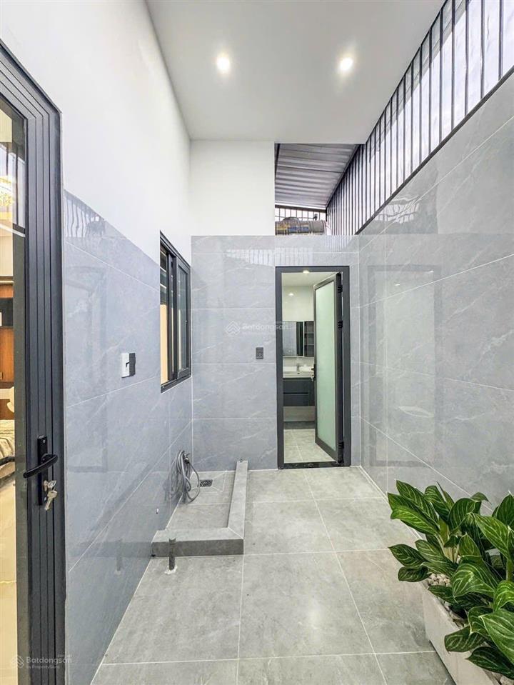 Bán nhà 3 tầng mặt tiền đường d15 khu hồng loan 6a