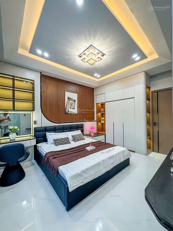 Bán nhà 3 tầng mặt tiền đường d15 khu hồng loan 6a