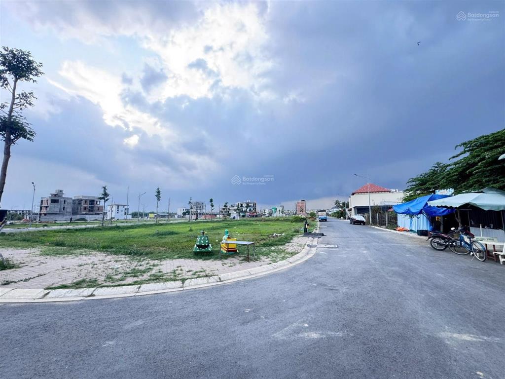 Bán nền đất giá rẻ khu dân cư nam long 2 cần thơ