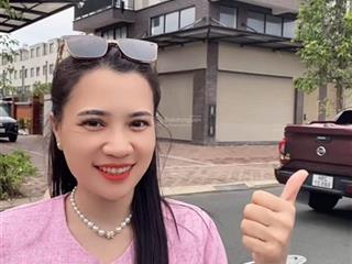 Bán gấp căn góc 4 tầng trục chính d3 khu nam long 2