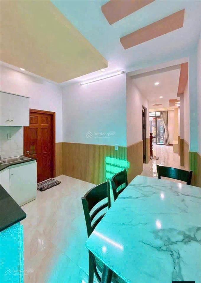 Bán gấp nhà 2 tầng hẻm 2 ô tô khu dầu khí cần thơ