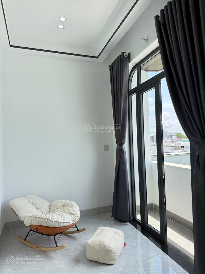 Nắm chủ bán nhà 3 tầng mặt tiền khu dầu khí
