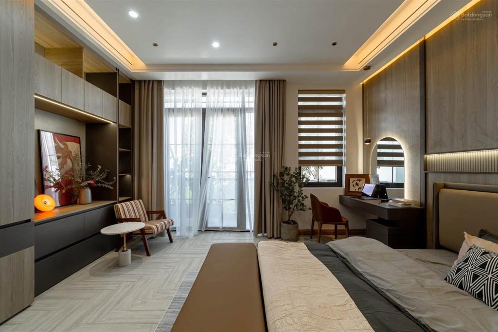 Nắm chủ bán nhà 3 tầng full nội thất đường d7 khu hồng loan 6a