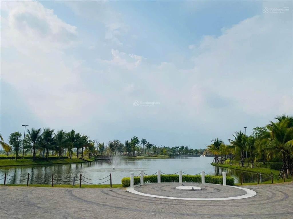 Bán căn gốc chung cư nam long 2 central lake căn thương mại