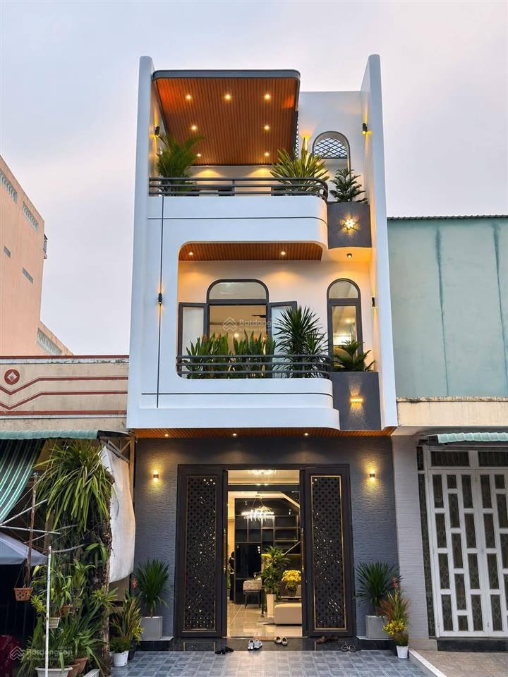 Bán nhà 3 tầng mặt tiền đường d15 khu hồng loan 6a