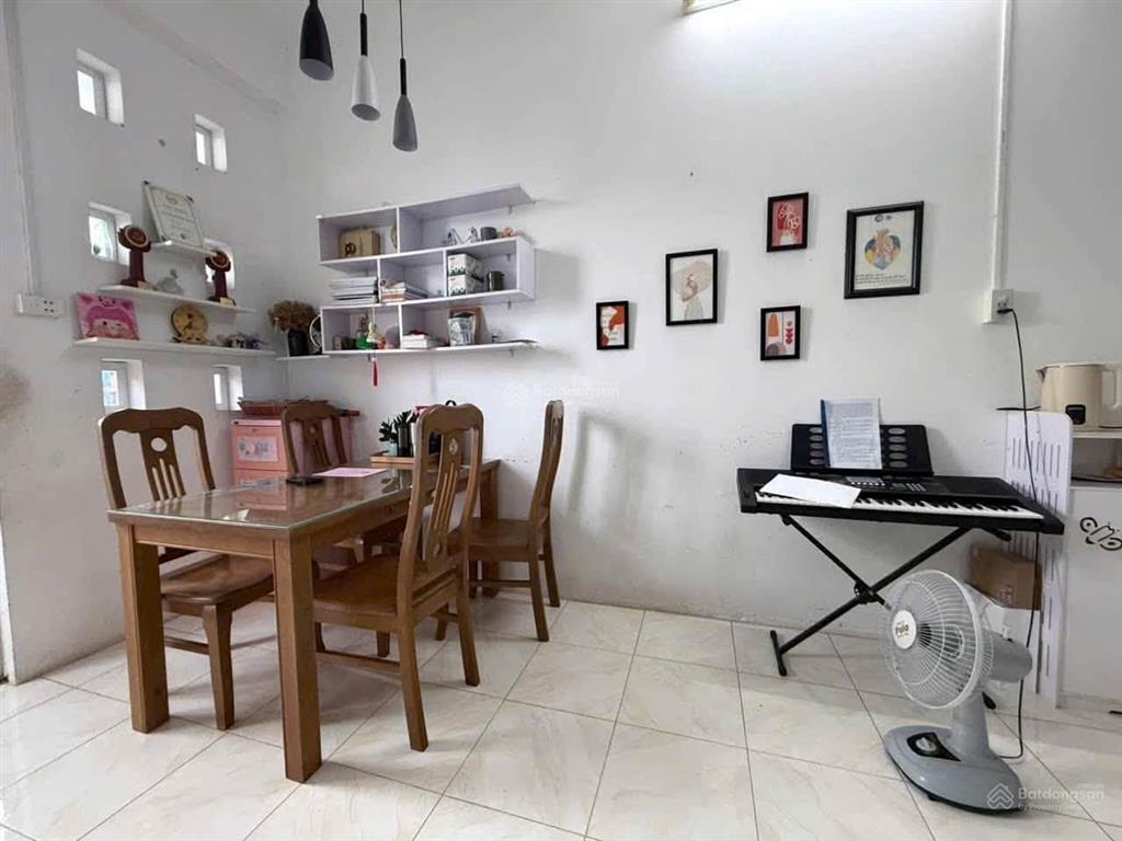 Bán chung cư hồng loan 6a giá rẻ