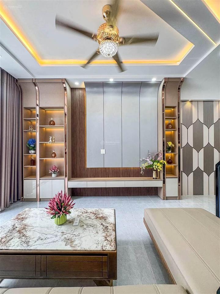 Bán nhà 2 tầng full nội thất hẻm 67 đường phan đăng lưu