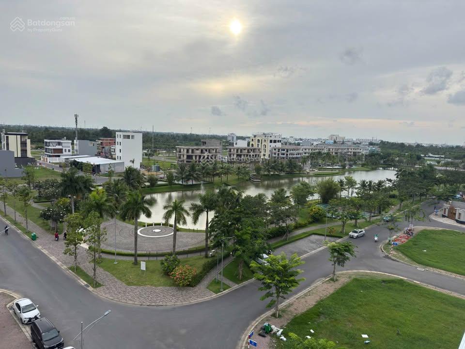 Bán chung cư nam long 2 central lake căn thương mại