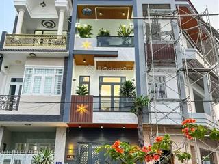 Bán nhà 3 tầng mặt tiền đường số 5 khu đại học y dược
