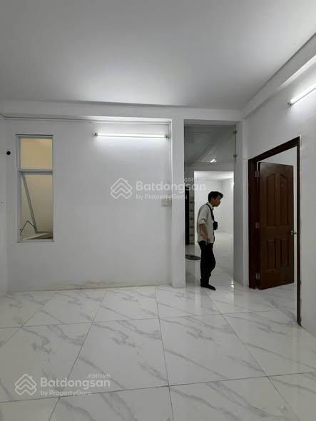 Hạ giá bán gấp chung cư hưng phú lô b giá rẻ