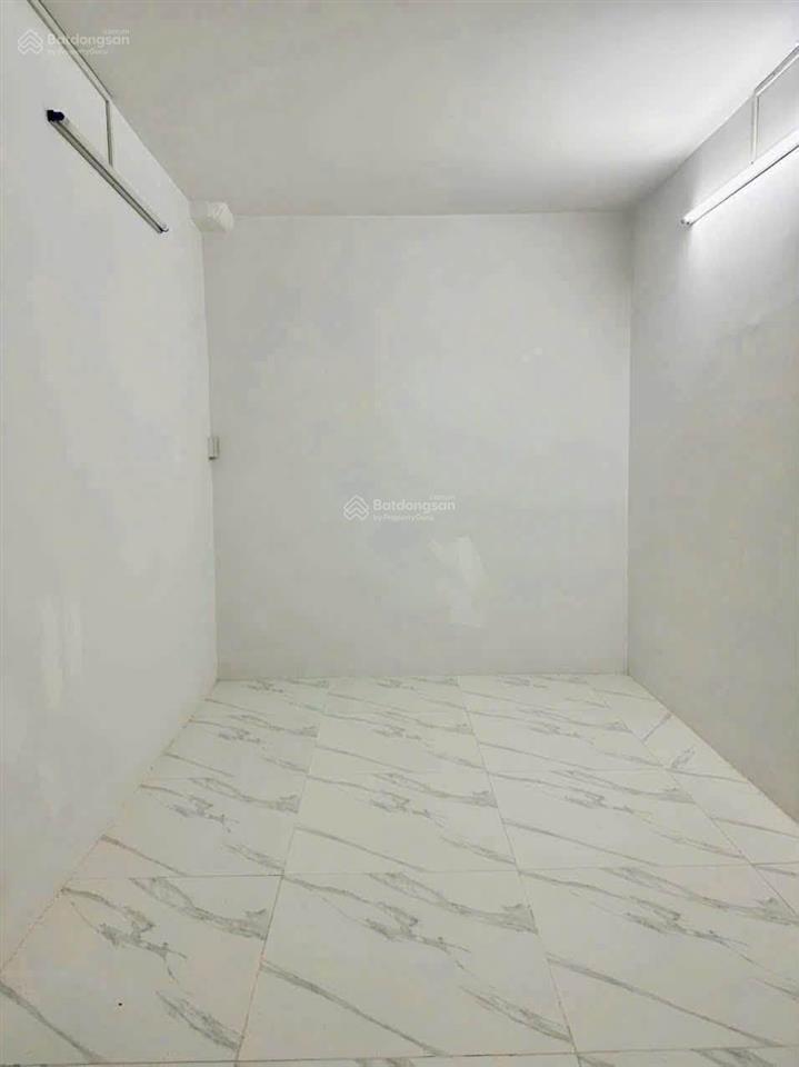 Bán căn hộ hưng phú 2 phòng ngủ giá tốt