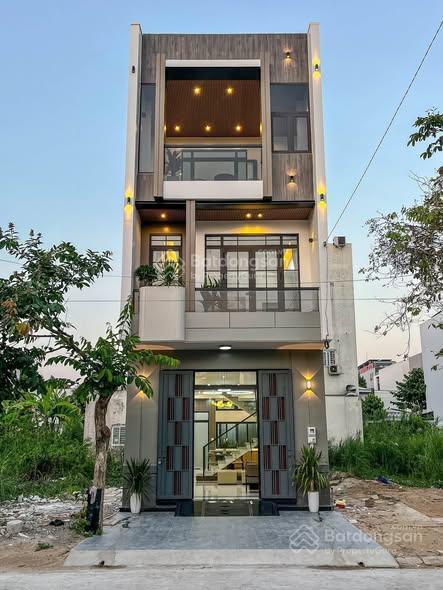 Bán nhà 3 tầng mặt tiền đường d14 khu hồng loan 6a