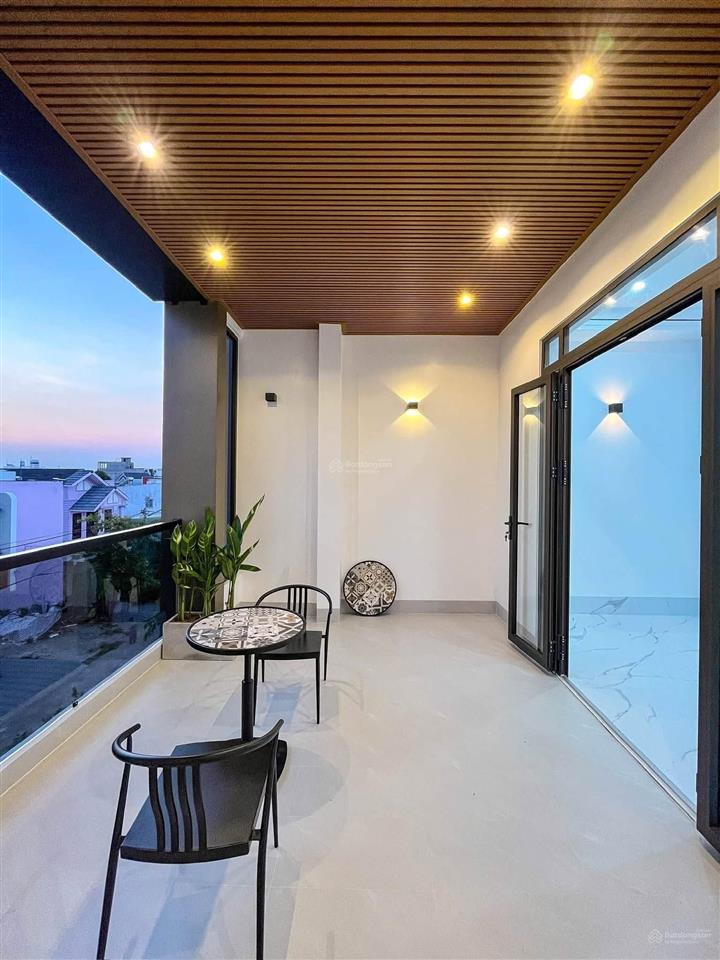 Bán nhà 3 tầng mặt tiền đường d14 khu hồng loan 6a