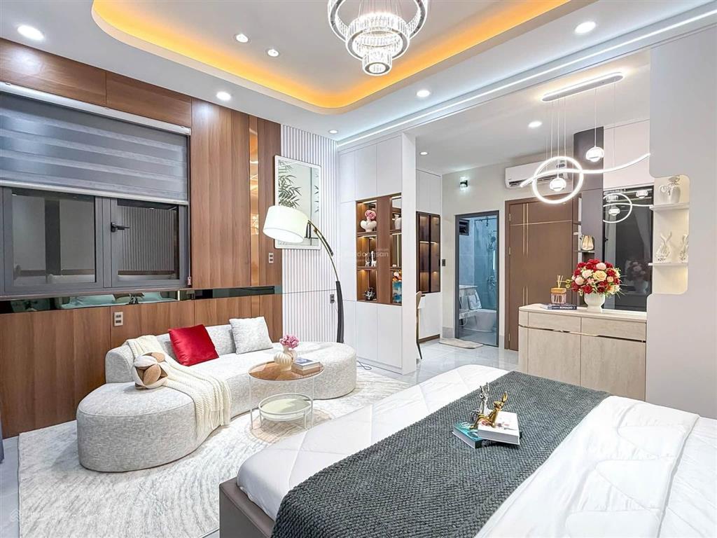 Chính chủ gửi bán nhà 3 tầng có hẻm hong đường d14 hồng loan