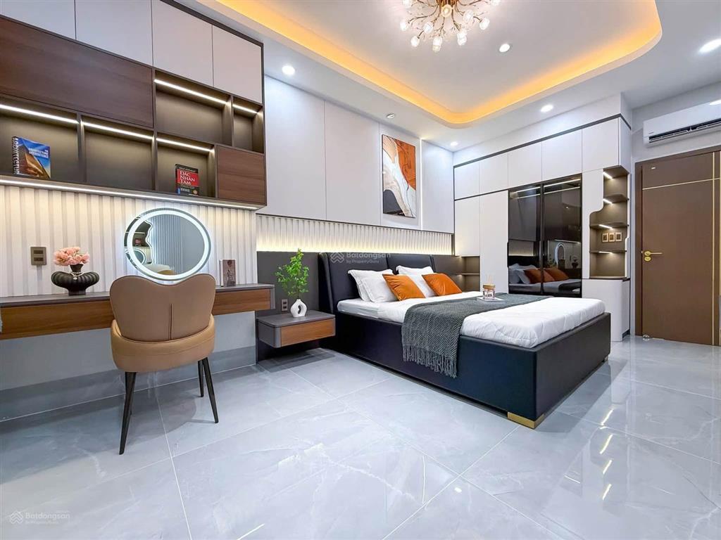 Chính chủ gửi bán nhà 3 tầng có hẻm hong đường d14 hồng loan