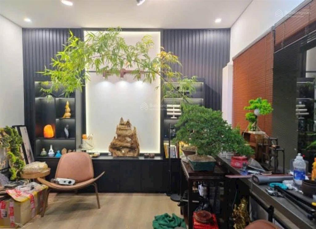 Bán nhà 2 tầng có quán cafe đẹp khu nam long 2