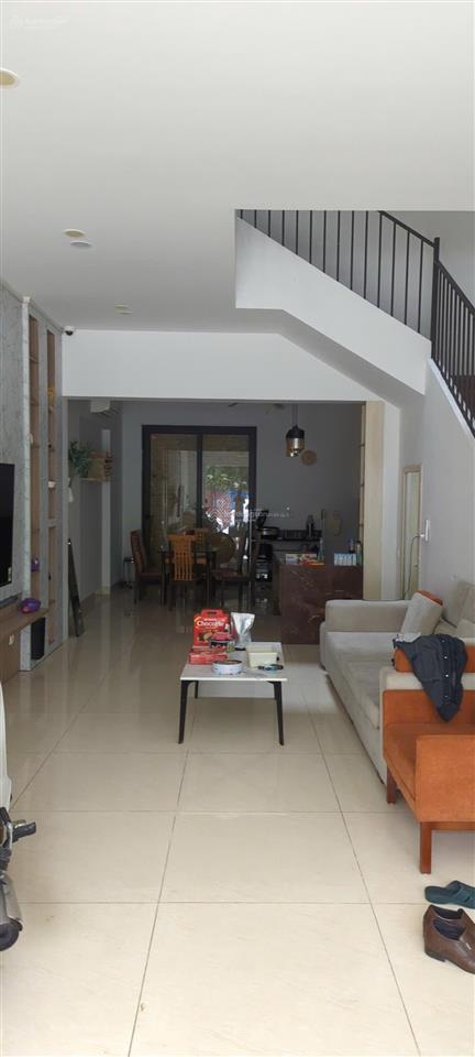 Bán nhà riêng tại tiểu khu đô thị mới vạn phúc, 26 tỷ, 75 m2, 4pn, 6wc, 1 phòng xông hơi khô ướt