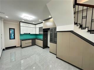 5 tầng lễ pháp phúc thịnh ngõ thông ô tô 7 chỗ chạy vòng quanh  sát cầu nhật tân tc 5 tỉ nhỏ
