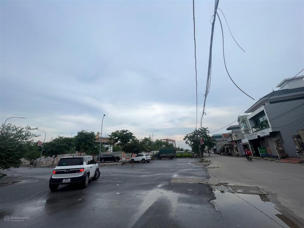 Hoa hậu trung oai lô góc đường 7 chỗ quay đầu mt lên đến 6m giá chỉ 5 tỉ 1, gần cầu nhật tân