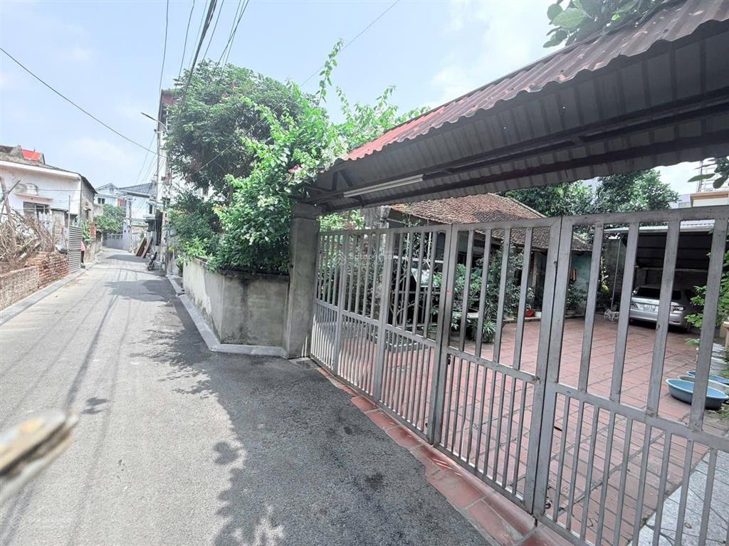 56m ngọc chi vĩnh thanh , vĩnh ngọc , ngõ thông ô tô gần cầu nhật tân giá 6tỷ750
