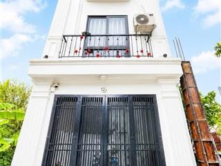 Bán nhà 3 tầng bắc hồng, hàng xóm vinhomes bắc hồng full nội thất về ở ngay giá 4,2 tỷ