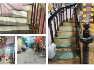 Bán 3,8 tỷ nhà đường cây bàng  trần đại nghĩa giáp tân tạo, cạnhmetro tân kiên  3 tầng 143m2 sàn
