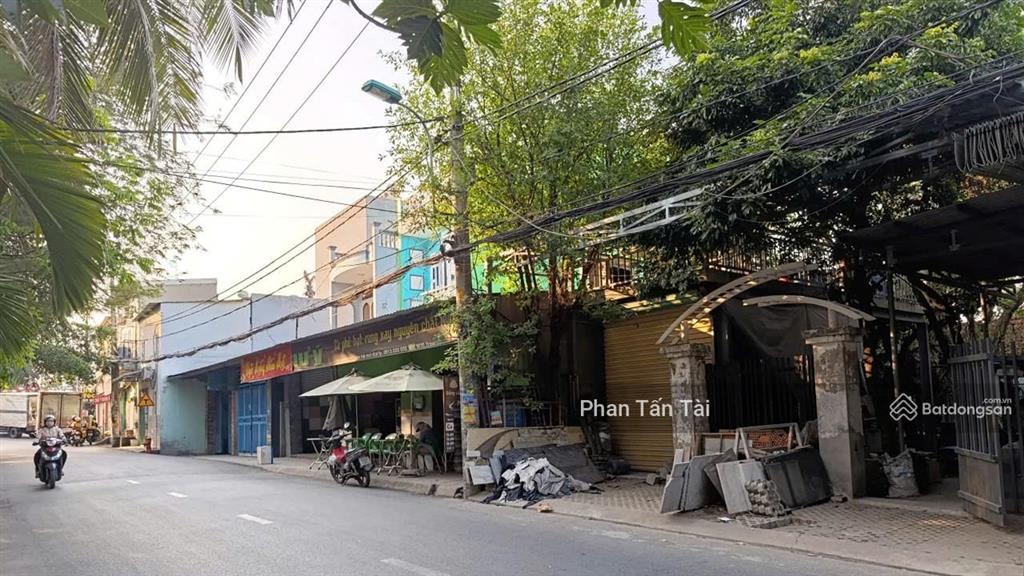 Bán nhà mặt tiền lô 2  trần văn giàu kề kcn lê minh xuân 289m2 ngang 6,5m kd đa ngành tl từ 9,7 tỷ