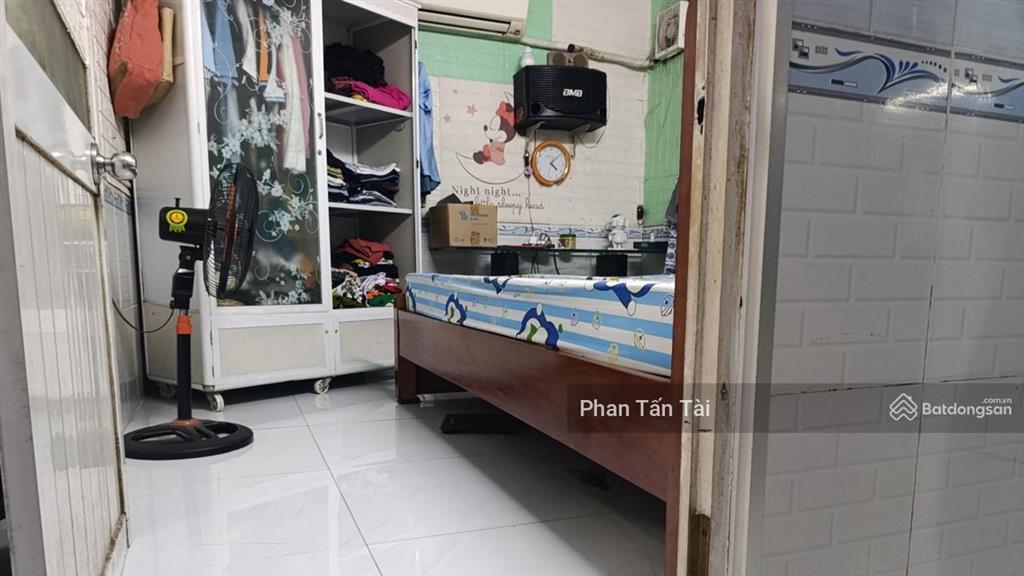 Bán nhà sổ riêng tân quý tây ở bình chánh 82,8m2, ngang 5m, 100 ra ql1a  lê khả phiêu giá 3,3 tỷ