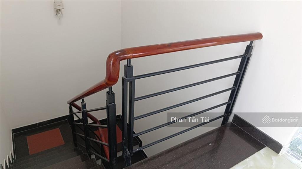 Bán 8 tỷ nhà 4 tầng 14 phòng cao cấp ở góc bà thau  nguyễn cửu phú cạnh đại học y phạm ngọc thạch