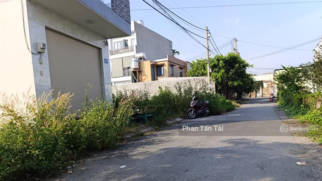 Bán 6,2tỷ nhà vườn 569.7m2 ngang 8,6 nở hậu 14m đường 8m thẳng trục vài mươi mét ra hoàng phan thái