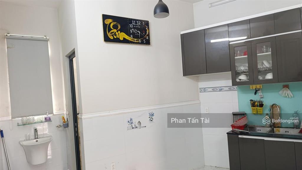Bán 6,2tỷ nhà vườn 569.7m2 ngang 8,6 nở hậu 14m đường 8m thẳng trục vài mươi mét ra hoàng phan thái
