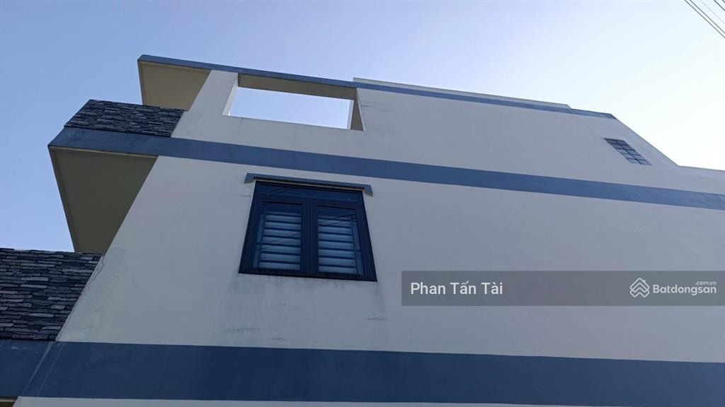 Bán 6,2tỷ nhà vườn 569.7m2 ngang 8,6 nở hậu 14m đường 8m thẳng trục vài mươi mét ra hoàng phan thái
