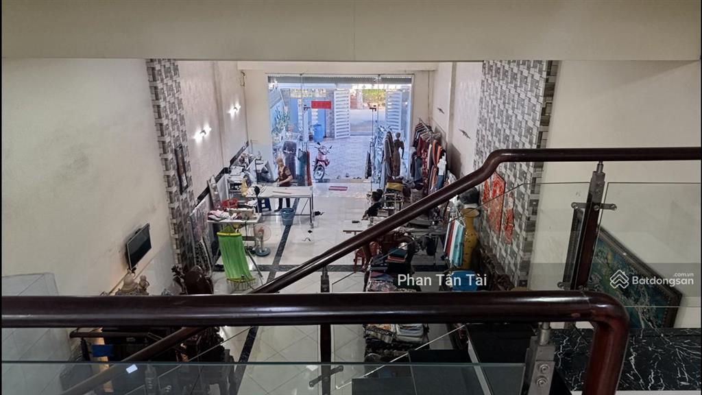 Bán nhà mt võ hữu lợi 100 ra trần văn giàu 220,8m2 ngang 5.98m  cạnh chợ bà lát kcn lê minh xuân