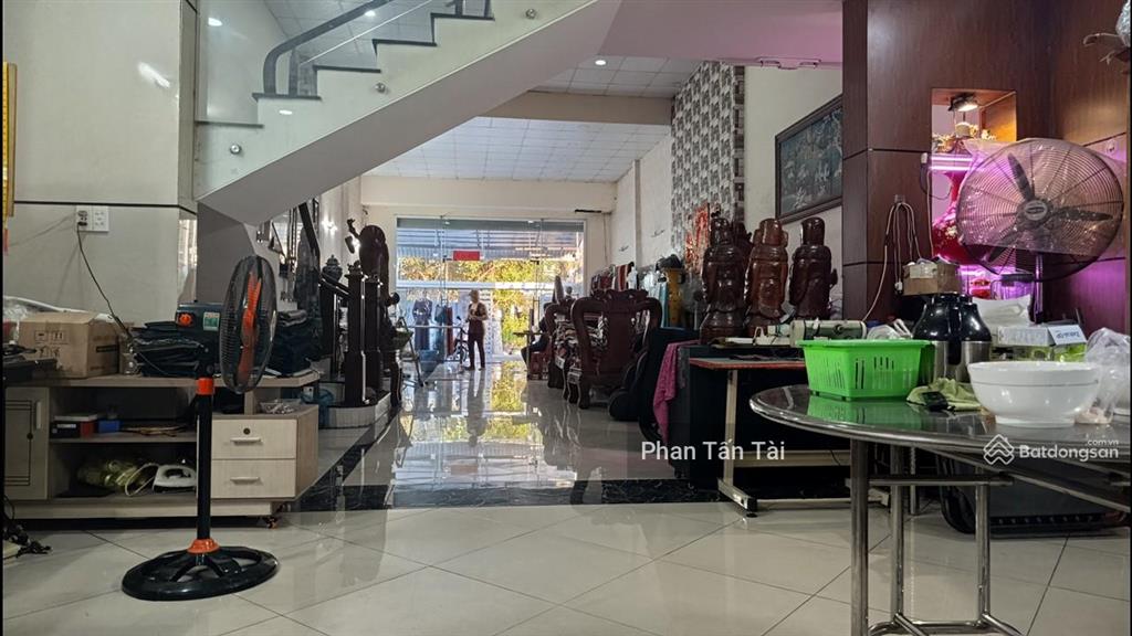 Bán nhà mt võ hữu lợi 100 ra trần văn giàu 220,8m2 ngang 5.98m  cạnh chợ bà lát kcn lê minh xuân