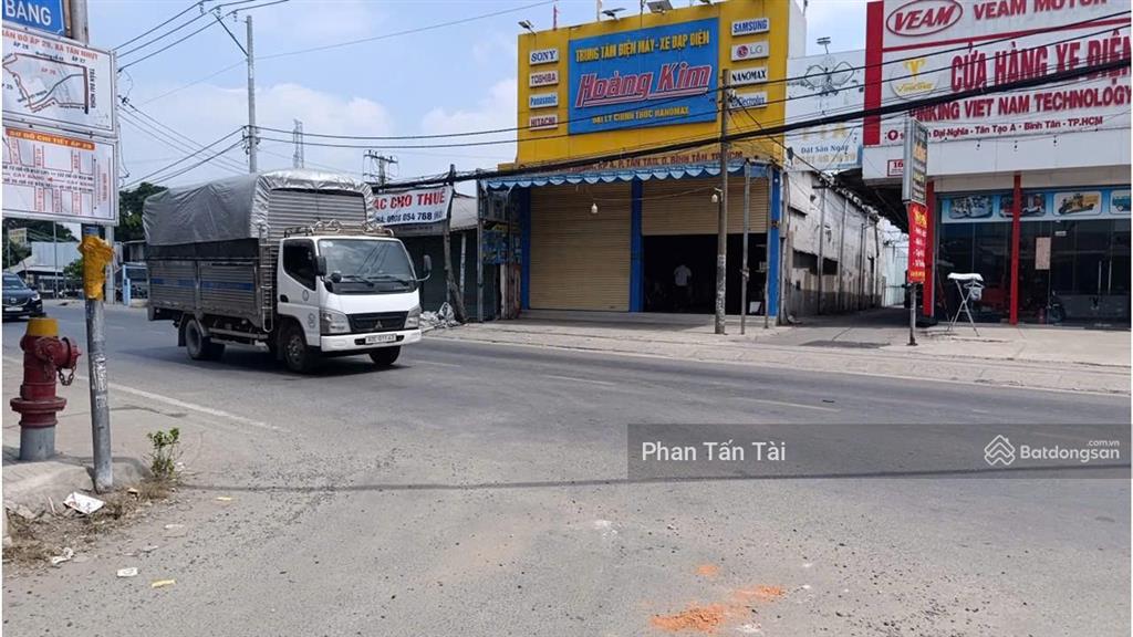 4,8 tỷ đất mt 5m 156,8m2 xây 149,3m2 thổ cây bàng trần đại nghĩa ranh bình tân kề vòng xoay an lạc