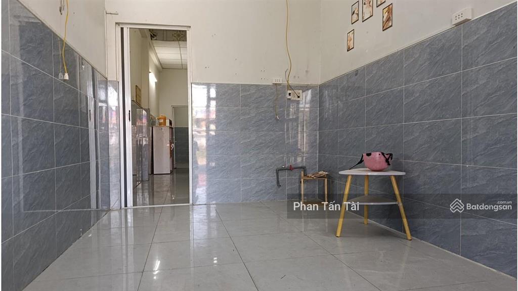 Chỉ 3,6 tỷ có nhà mặt tiền trần văn giàu 56,3m2 kề kcn lê minh xuân 3 chợ bà lát, ở kinh doanh ngay