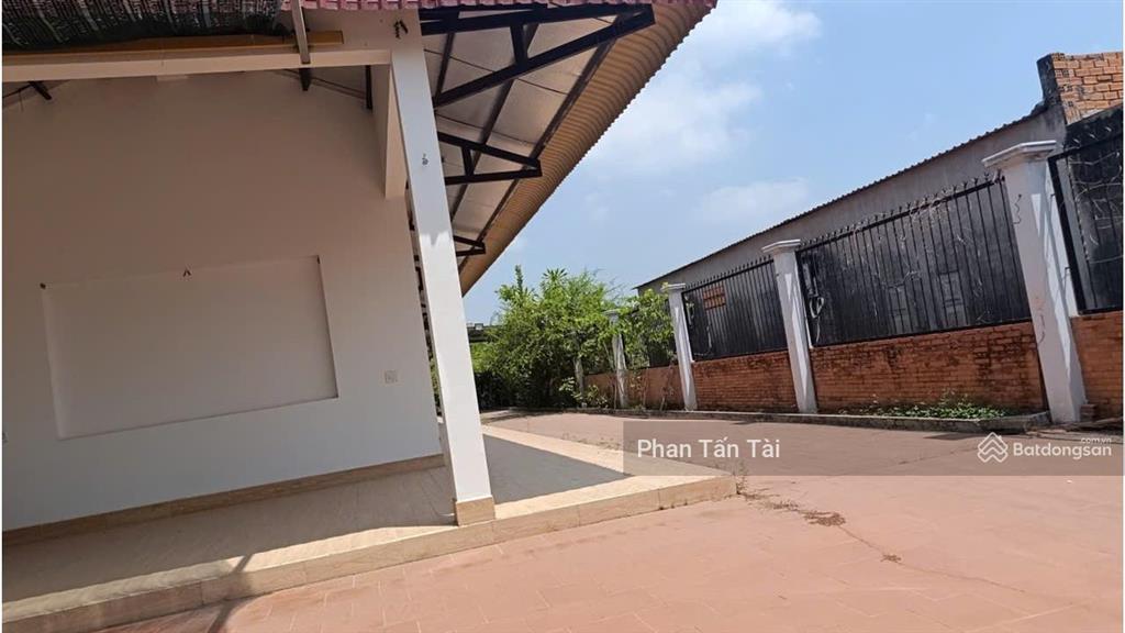 9tỷ tl mạnh nhà vườn bình lợi 1075.7m2 đường vườn thơm ngang 11.5m thổ cư 264m2 đường trước nhà 6m