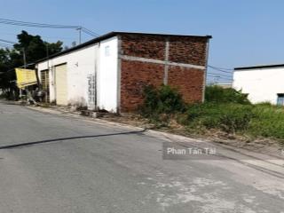 Bán 4,6 tỷ tl đất 35m ra trần đại nghĩa kế kcn lê minh xuân  95m2 full thổ ngang 5m đường trước 8m