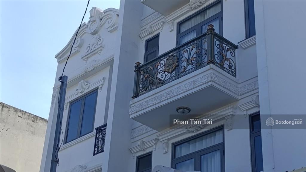 Bán 6,6 tỷ nhà 3 tầng trần đại nghĩa cạnh vòng xoay an lạc 4x19m 172m2 sàn, hẻm ô tô 2 chiều thông