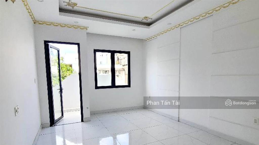 Bán 6,6 tỷ nhà 3 tầng trần đại nghĩa cạnh vòng xoay an lạc 4x19m 172m2 sàn, hẻm ô tô 2 chiều thông