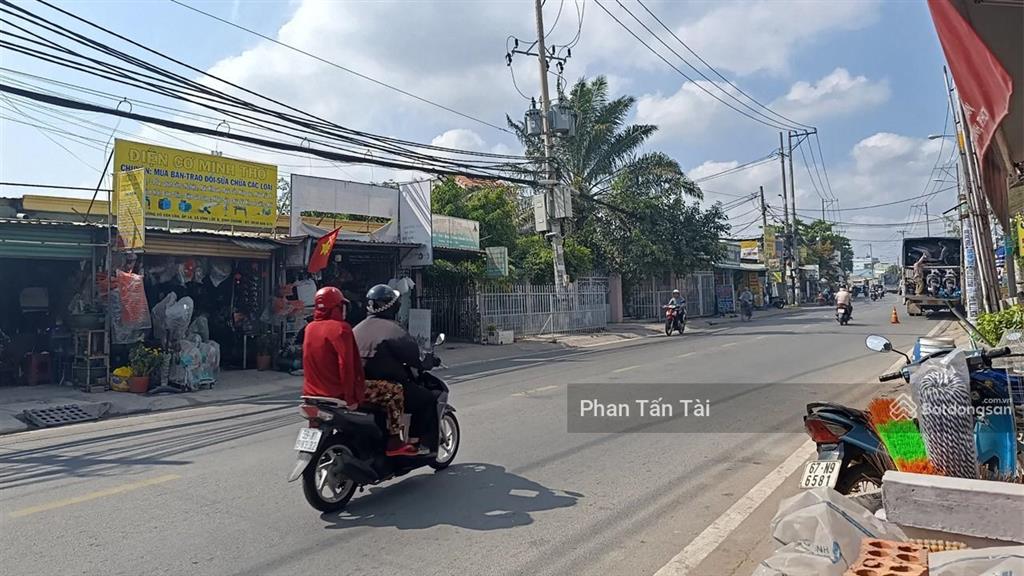 Bán đất ngang 23m 885m2  ô tô 2 chiều ra võ văn vân cách chỉ 30m  tương lai là mặt tiền đường 30m