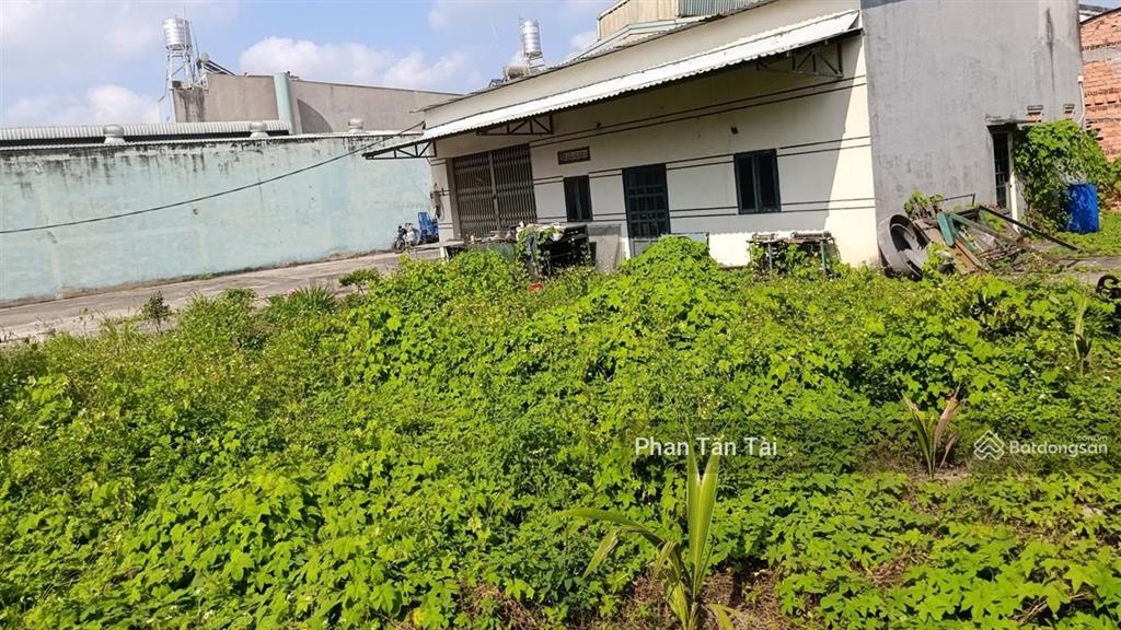 Bán đất ngang 23m 885m2  ô tô 2 chiều ra võ văn vân cách chỉ 30m  tương lai là mặt tiền đường 30m