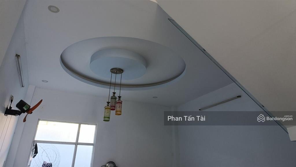Nhà 4x17m 3 tầng+st 218m2 sàn  ô tô 2 chiều thông từ cầu kinh qua tl10  trần văn giàu  5,3 tỷ tl
